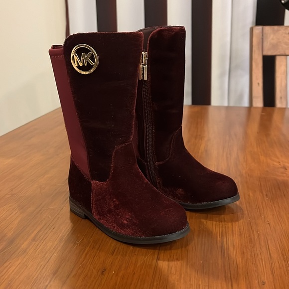 Michael Kors Emma Lily velour Boots new plum Girls Toddlers Size 12 - Picture 1 of 13